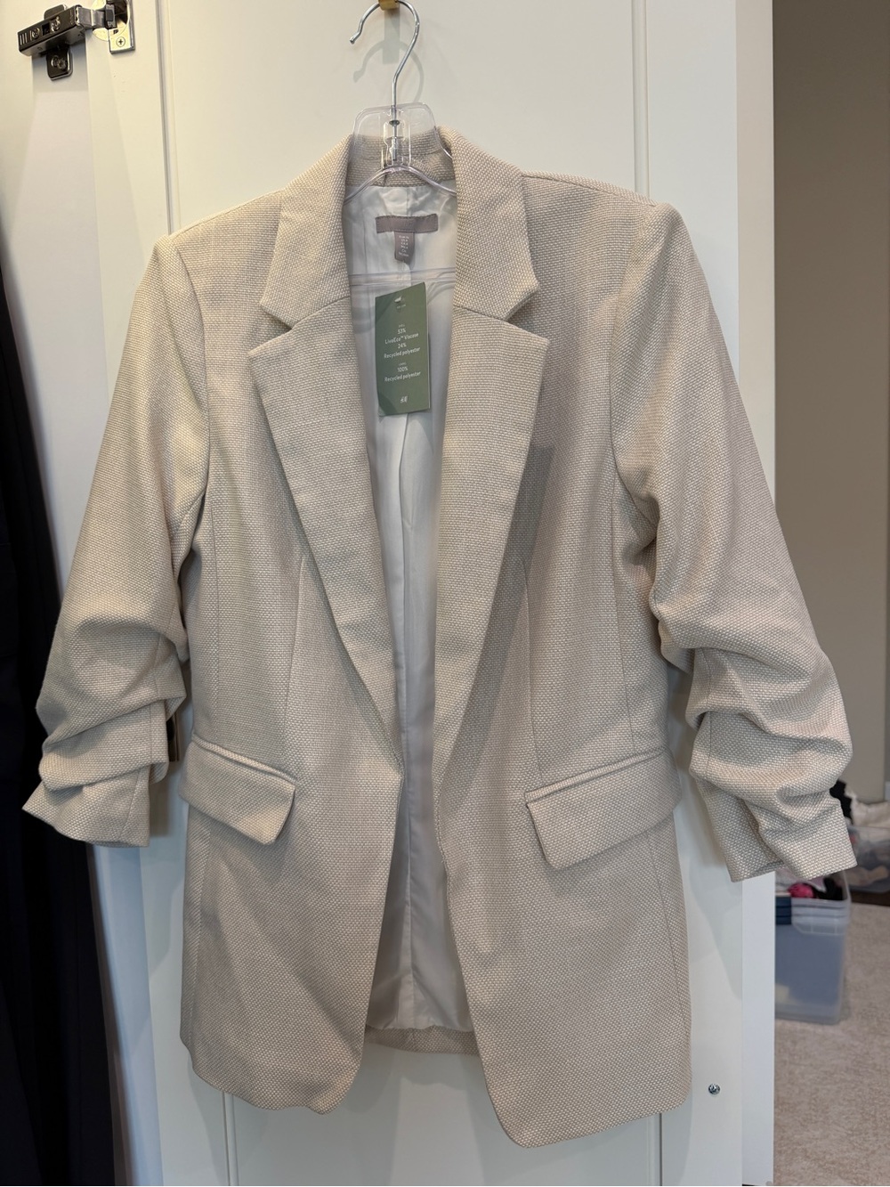 NWT H&M Beige Textured Single-Breasted Blazer with Gathered Sleeve